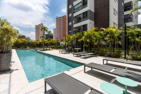 Apartamento à venda com 60m², 2 quartos e 1 vaga Apartamento à venda com 60m², 2 quartos e 1 vagaPiscina