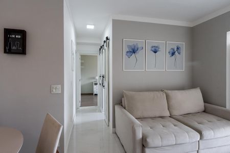 Apartamento à venda com 60m², 2 quartos e 1 vaga Apartamento à venda com 60m², 2 quartos e 1 vagaCorredor