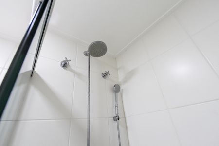 Apartamento à venda com 60m², 2 quartos e 1 vaga Apartamento à venda com 60m², 2 quartos e 1 vagaQuarto 1 - Banheiro da Suite