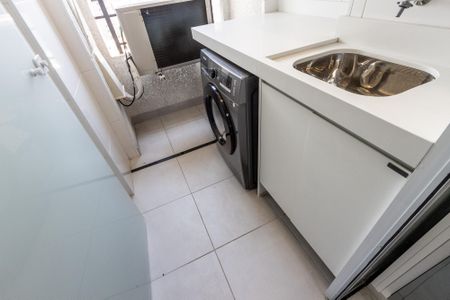 Apartamento à venda com 60m², 2 quartos e 1 vaga Apartamento à venda com 60m², 2 quartos e 1 vagaÁrea de Serviço