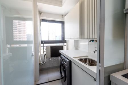 Apartamento à venda com 60m², 2 quartos e 1 vaga Apartamento à venda com 60m², 2 quartos e 1 vagaÁrea de Serviço