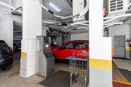 Apartamento à venda com 60m², 2 quartos e 1 vaga Apartamento à venda com 60m², 2 quartos e 1 vagaMáquina de Gelo