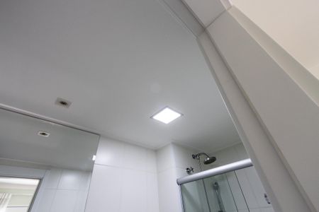 Apartamento à venda com 60m², 2 quartos e 1 vaga Apartamento à venda com 60m², 2 quartos e 1 vagaQuarto 1 - Banheiro da Suite