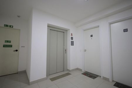 Apartamento para alugar com 35m², 2 quartos e 1 vaga Apartamento para alugar com 35m², 2 quartos e 1 vagaElevador