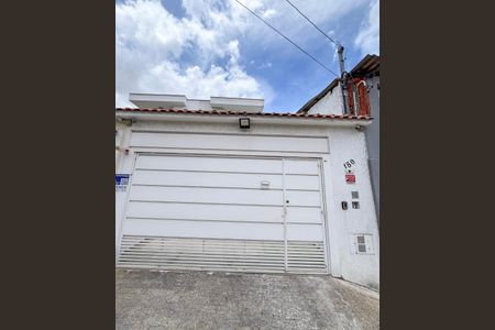 Casa à venda com 215m², 3 quartos e 4 vagasFachada