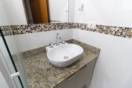 Casa à venda com 215m², 3 quartos e 4 vagas Casa à venda com 215m², 3 quartos e 4 vagasBanheiro da Suíte 3
