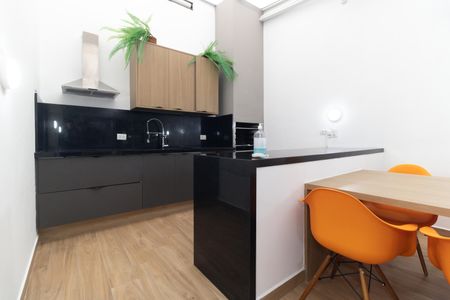 Casa à venda com 215m², 3 quartos e 4 vagas Casa à venda com 215m², 3 quartos e 4 vagasÁrea Gourmet
