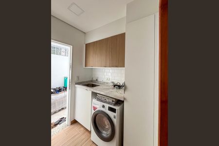 Casa à venda com 215m², 3 quartos e 4 vagasÁrea de Serviço