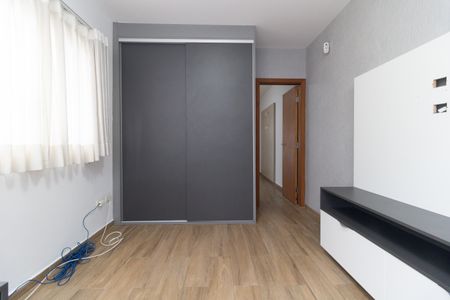 Casa à venda com 215m², 3 quartos e 4 vagas Casa à venda com 215m², 3 quartos e 4 vagasSala Íntima