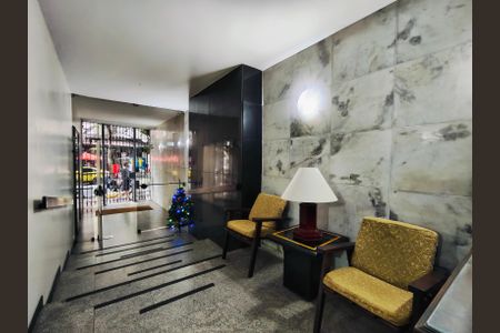 Apartamento à venda com 128m², 3 quartos e 2 vagasFachada e portaria