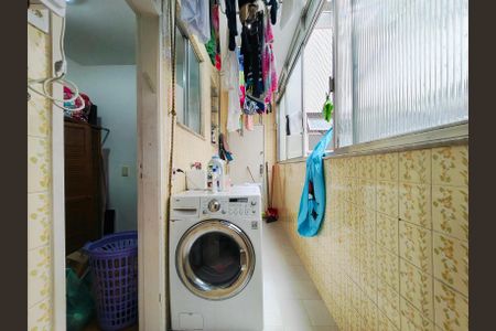 Apartamento à venda com 128m², 3 quartos e 2 vagasÁrea de Serviço