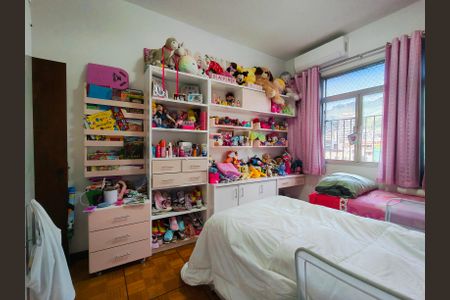 Apartamento à venda com 128m², 3 quartos e 2 vagasQuarto 1