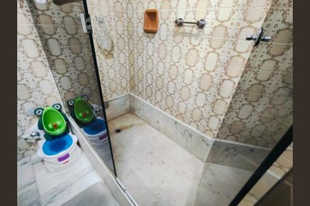 Apartamento à venda com 128m², 3 quartos e 2 vagasBanheiro Corredor