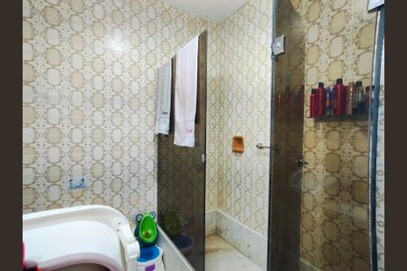 Apartamento à venda com 128m², 3 quartos e 2 vagasBanheiro Corredor