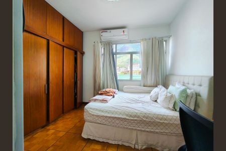 Apartamento à venda com 128m², 3 quartos e 2 vagasSuíte