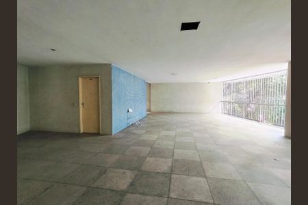 Apartamento à venda com 128m², 3 quartos e 2 vagasÁrea comum - Playground