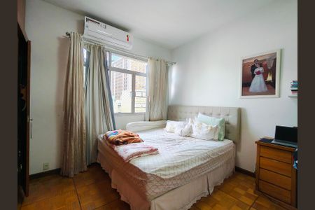 Apartamento à venda com 128m², 3 quartos e 2 vagasSuíte