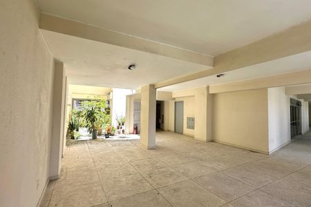 Apartamento à venda com 57m², 1 quarto e 1 vaga