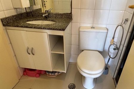 Apartamento à venda com 55m², 3 quartos e 1 vagaBanheiro 