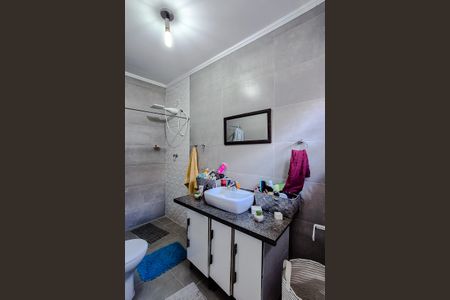 Casa para alugar com 136m², 3 quartos e 4 vagas Casa para alugar com 136m², 3 quartos e 4 vagasBanheiro da Suíte