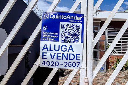 Casa para alugar com 136m², 3 quartos e 4 vagas Casa para alugar com 136m², 3 quartos e 4 vagasPlaquinha