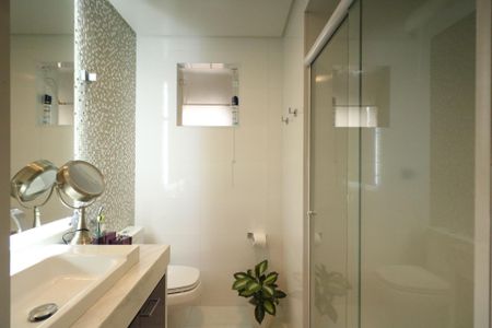 Apartamento à venda com 90m², 3 quartos e 1 vaga Apartamento à venda com 90m², 3 quartos e 1 vagaBanheiro