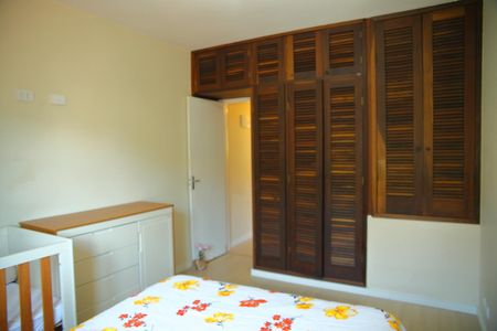 Casa à venda com 96m², 2 quartos e 1 vagaQuarto 2