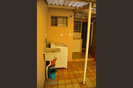 Casa à venda com 96m², 2 quartos e 1 vagaQuintal /Área de serviço 