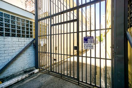 Casa para alugar com 110m², 2 quartos e 3 vagasEntrada da vila