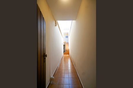 Casa para alugar com 110m², 2 quartos e 3 vagasCorredor lateral