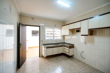 Casa para alugar com 110m², 2 quartos e 3 vagasCozinha