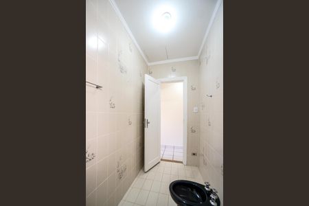 Casa para alugar com 110m², 2 quartos e 3 vagasBanheiro 