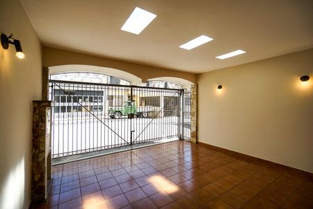 Casa para alugar com 110m², 2 quartos e 3 vagasGaragem