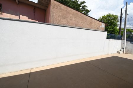 Quarto 1 - Vista de casa para alugar com 2 quartos, 74m² em Vila Santa Isabel, Campinas