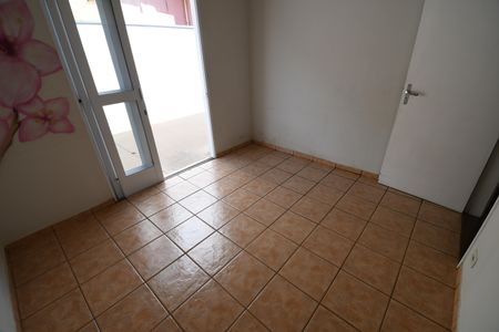 Sala de casa para alugar com 2 quartos, 74m² em Vila Santa Isabel, Campinas