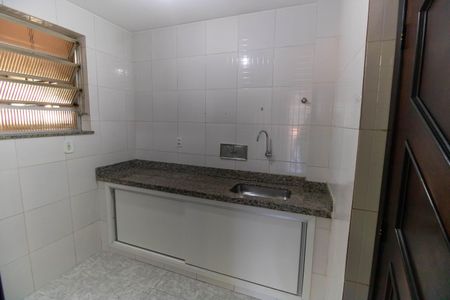 Apartamento à venda com 73m², 2 quartos e sem vaga Apartamento à venda com 73m², 2 quartos e sem vagaCozinha e Área de Serviço