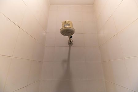 Apartamento à venda com 73m², 2 quartos e sem vaga Apartamento à venda com 73m², 2 quartos e sem vagaBanheiro de serviço