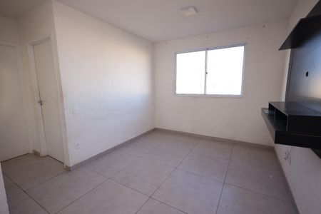 Sala de apartamento para alugar com 2 quartos, 42m² em Vila Cerrado 2, Goiânia