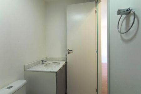 Apartamento para alugar com 45m², 2 quartos e 1 vaga Apartamento para alugar com 45m², 2 quartos e 1 vagaBanheiro Social