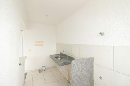 Apartamento para alugar com 45m², 2 quartos e 1 vagaCozinha e Área de Serviço