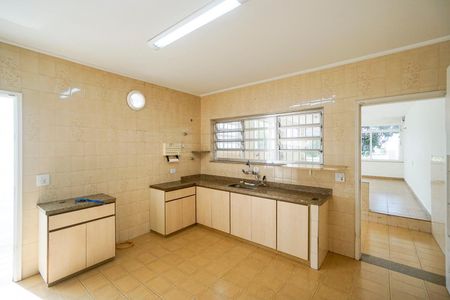 Casa para alugar com 400m², 3 quartos e 7 vagas Casa para alugar com 400m², 3 quartos e 7 vagasCozinha