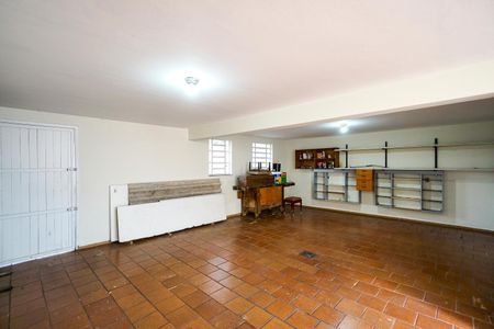 Casa para alugar com 400m², 3 quartos e 7 vagas Casa para alugar com 400m², 3 quartos e 7 vagasGaragem