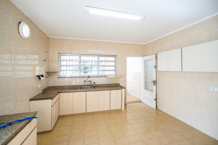 Casa para alugar com 400m², 3 quartos e 7 vagas Casa para alugar com 400m², 3 quartos e 7 vagasCozinha
