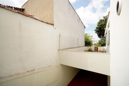 Casa para alugar com 400m², 3 quartos e 7 vagas Casa para alugar com 400m², 3 quartos e 7 vagasVista da escada