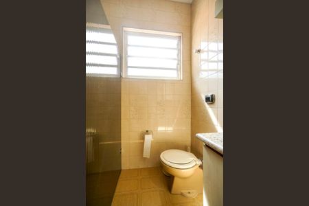 Casa para alugar com 400m², 3 quartos e 7 vagas Casa para alugar com 400m², 3 quartos e 7 vagasBanheiro social