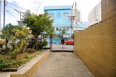 Casa para alugar com 400m², 3 quartos e 7 vagas Casa para alugar com 400m², 3 quartos e 7 vagasEntrada