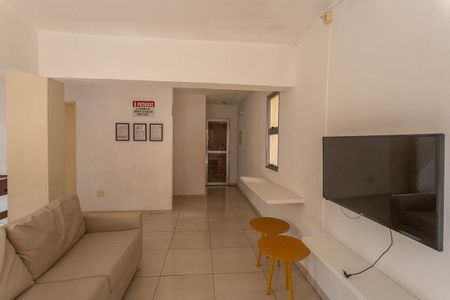 Apartamento à venda com 71m², 2 quartos e 1 vaga Apartamento à venda com 71m², 2 quartos e 1 vagaÁrea comum - Salão de festas