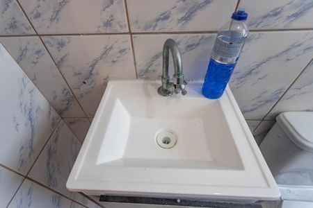 Apartamento à venda com 71m², 2 quartos e 1 vaga Apartamento à venda com 71m², 2 quartos e 1 vagaBanheiro