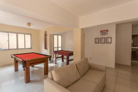 Apartamento à venda com 71m², 2 quartos e 1 vaga Apartamento à venda com 71m², 2 quartos e 1 vagaÁrea comum - Salão de jogos