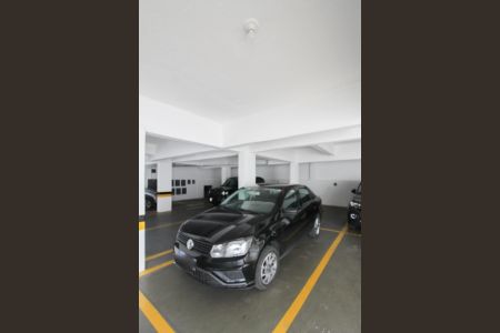 Apartamento à venda com 219m², 4 quartos e 2 vagas Apartamento à venda com 219m², 4 quartos e 2 vagasGaragem vaga 1 e 2 em linha